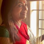 Poornima Bhagyaraj Instagram - Wedding season. Loved dressing up in this totally contrasting blouse and saree.Blouse design and embroidery by @poornimas_store