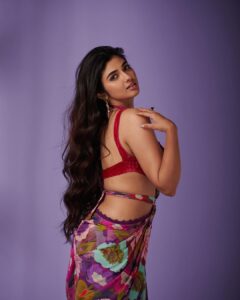 Pragya Nagra Instagram - WHAT JHUMKA!????✨💫

STARRING @pragyanagra

Photography and post production @plan.b.actions by @jibinartist
Styling @styled_by_arundev
Wearing @devraagh
Makeup: @makeup_by_shibinantony
Studio @maxxocreative , @studio_maxxo
PR @maxxo_celebrity
Special thanks to @huwais.majeed

#keralagirls #malayaligirl #malayalamcinema #malayalammovie #onam #telugugirls #teluguammayi #teluguactress #tamilgirls #telugugirl #telugucinema#tollywood #biggbosstelugu #telugureels #trending #hyderabad #telugustatus #teluguhot #tamilgirl #tamilponnu #telugumovies #telugusongs #telugubgm #samantha #tamilheroine