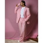Prateik Babbar Instagram - pink plastic cup party 💗 outfit : @gauravguptaofficial @ggpanther shoes : @louboutinworld styling : @rahulvijay1988 hair : @kaustubhpevekar makeup : @makeupbychanch @chanchalkataria09 photography : @framingframesbyps @pushkar_soni4777
