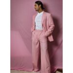 Prateik Babbar Instagram - k e n e r g i z e d 💗 @gauravguptaofficial @ggpanther @louboutinworld @rahulvijay1988 @gqindia 💗