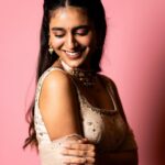 Priya Varrier Instagram - 👼🏻 Wearing: @milandesignkochi Styling: @ashna_aash_ Jewellery: @kalyanjewellers_official Click: @premsampaul Studio: @studio_maxxo
