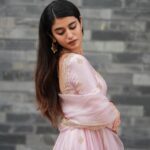 Priya Varrier Instagram - “गुलाबी डोरी है बंधी ये चोरी है”💗 Styling: @styledbysmiji Photography: @picstory_josecharles Wearing: @jigarmaliofficial Jewellery: @osvagindia
