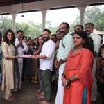 Priyanka Nair Instagram - Rolling … @_sumathefacechanger_ @davisvazhapilly #malayalam #priyankanar #newmovie #kerala