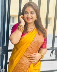 Priyanka Nalkari Instagram - #varalaxmivratham #1sttime #aftermarriage #blessed #positivevibes #traditional #saree #actress #nalkarpriyanka #hyderabad #instagram