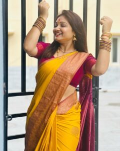 Priyanka Nalkari Instagram - #varalaxmivratham #1sttime #aftermarriage #blessed #positivevibes #traditional #saree #actress #nalkarpriyanka #hyderabad #instagram