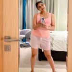 Rachana Narayanankutty Instagram - Nd…. Out of all those *mirror selfies* I loved the 5th and last ones more!!! Which one is your favourite 😉🤓😎 Thank you my cutie @valsan.aparna for this cool shorts 😎 #selflove #mirrorselfie #rachananarayanankutty #noone #nofacegod Flora Inn Hotel Dubai