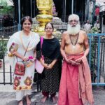 Rachana Narayanankutty Instagram - Had a beautiful Darshanam @srikalahastitemple with Amma and Acha 🤍🙏🏼 (This is also the first #threadspic #threads #rachananarayanankutty )