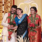 Rachana Narayanankutty Instagram - Happily Ever after 🤍🤍 I got one more little sister, Athira, as my little brother @sarath_r_nair_gvr Got Married .🤍🤍 #brothersisterlove #marriage #brothersmarriage Thank you @nithinnarayanan_ @vijeeshachoos for the beautiful clicks 🥰