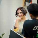 Rachana Narayanankutty Instagram - Onam is here and a small shopping @yu_me_gadgets . Thank you @naveen_pulikkathara_ for the candids. @sojancj2442 #candid #rachananarayanankutty #onam2023 #onamshopping #gadgets