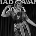 Rachana Narayanankutty Instagram - In love with these black n white pictures from my recent Kūchipūdi concert held at RLV College which is clicked by the 4rth year Applied Arts student, Gautham C Raj of @rlvcollege. Thank you @vmanjunair Kutti for sharing this 🙏🏼 Thanks to @gautham_c_raj too 🙏🏼 #rachananarayanankutty #kuchipudi #kuchipudidance #kuchipudidancer #koochipoodi #rlvcollegeofmusicandfinearts