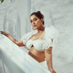 Raiza Wilson Instagram - 🤍 Summer of ‘23 @chaitanyarao_official @sumanthkumarphotography Travel partner - @gtholidays.in
