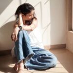 Rasika Dugal Instagram - Solar powered 😊☀️ 📸: @_eye.for.beauty_ #Summers #Sunshine #Sunkissed
