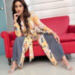 Rati Pandey Instagram - I see red,,,,,, what do you see? . . 👗@lablesimrankatyal 🧣@stylebyriyajn 💇‍♀️@ranisahu
