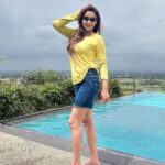 Rati Pandey Instagram - Rhythm and Blues❤️ . . . . #ratipandey #instapicture #pooltime #rhythmdevine