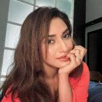 Rati Pandey Instagram - Selfie Shy😜❤️ . . . . #selfie #selfieready #ratipandey #instapicture