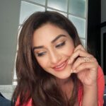 Rati Pandey Instagram - Selfie Shy😜❤️ . . . . #selfie #selfieready #ratipandey #instapicture