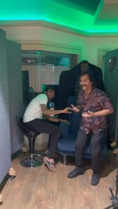 Redin Kingsley Instagram - Adade… #aanatharaj sir vena pei ku bayappadalam… aana ivaru bayap pada maattaaraam 🤨🥴 #conjuringkannappan @redin_kingsley @agsentertainment @agscinemas @selvin_rajx