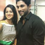Reshma Rathore Instagram - I'm truly delighted to have met @alluarjun_fc Sir at TV9 studio😊
