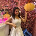 Reshma Rathore Instagram - To quote the fabulous Dr. Seuss: “I am what I am. That’s a great thing to be. If I say to myself, “Happy Birthday to me!” it means a great deal to me! #Birthdaycelebration2021 😋🎂🎆✨✨✨ #reshmarathore #heroine #supremecourtlawyer #southindian Pink Wasabi