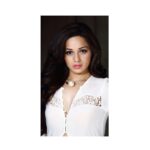 Reshma Rathore Instagram -