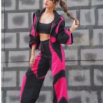 Rhea Chakraborty Instagram - Stop and stare 🧿 #rhenew Styling : @theanisha Assisted : @xrishikax @bhavnaaaaa.r Outfit : @thelabel.jenn @jinitasheth Jewellery : @blingthingstore Hair : @kimberlyychu Makeup + 📸 : @makeupbyrishabk Managed by : @funchita