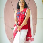 Rima Kallingal Instagram - Bandhini love. In @medha.in 😍💜 Shot by @suryadeva_ug