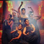 Rima Kallingal Instagram - Aaromal chiriyayi, Baale, narumozhi niranirayum.. There is something about being in the company of your fellow female friends that’s mystifying. The joy of getting each other dressed up, sharing secrets and worldviews, marveling at this nature and each other’s beauty and simply being in each others company. 📸: @jaisonmadany , stage light Design by @saneshkd