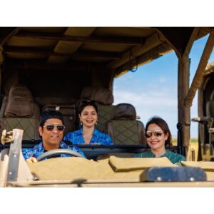Sachin Tendulkar Instagram - Family fun, under the Masai Mara sun! ☀️ 
#MasaiMaraDiaries 

#MasaiMara #Fun #Cheetah #Drive #Safari #WildLife #giraffe #ostrich #africa #kenya #intothewild