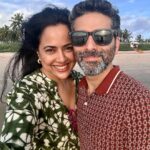 Sameera Reddy Instagram - Every couple has a pose! This is ours 😜 #familyvacation
