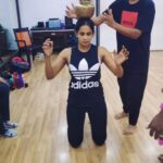 Samyuktha Shanmughanathan Instagram - Happy Birthdayyyyyy 🥳🥳 @samyuktha_shan ❤️❤️ #hardworkingqueen 👑❤️ Memories while practicing for #bbjodigal Finals 😍😍😍😍 @jithanramesh_official ❤️❤️ Stay happy 😍❤️ #partyhard 🎉🎉