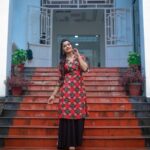 Sanchita Shetty Instagram - If you want to be Happy, Be. Photography captured by : @aaronprince_photography Beautiful white salwar from : @shringaarclothing Makeup-hairstyle : @makeup_by_jayanthi #peace #joy #love #salwar #salwarsuits #sanchita #sanchitashetty #spreadlovepositivity ❤️