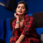 Sanchita Shetty Instagram - Barbie watching the Barbie ❤️💕 Photography captured by : @aaronprince_photography Outfit : @naziasyedofficial Makeup-hairstyle : @makeup_by_jayanthi #peace #joy #love #barbie #barbielove #barbiegirl #barbiestyle #specialbarbie #barbiedoll #sanchita #sanchitashetty #spreadlovepositivity ❤️