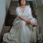 Sanchita Shetty Instagram - ❤️ Photography captured by : @tales_by_a 📸📸 Beautiful lehanga from : @naziasyed @naziasyedofficial Makeup-hairstyle : @makeup_by_jayanthi #peace #joy #love #sanchita #sanchitashetty #spreadlovepositivity ❤️