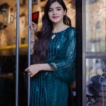 Sanchita Shetty Instagram - Love is the only thing that heals Everything ❤️ Photography captured by : @aaronprince_photography @tales_by_a 📸📸 Makeup-hairstyle : @makeup_by_jayanthi #salwar #salwarsuits #salwarkameez #green #peace #joy #love #sanchita #sanchitashetty #spreadlovepositivity ❤️