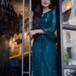 Sanchita Shetty Instagram - Love is the only thing that heals Everything ❤️ Photography captured by : @aaronprince_photography @tales_by_a 📸📸 Makeup-hairstyle : @makeup_by_jayanthi #salwar #salwarsuits #salwarkameez #green #peace #joy #love #sanchita #sanchitashetty #spreadlovepositivity ❤️