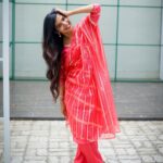 Sanchita Shetty Instagram - Happy September 🌸🌺 Photography captured by : @aaronprince_photography @tales_by_a 📸📸 Makeup-hairstyle : @makeup_by_jayanthi #salwar #salwarsuits #salwarkameez #green #peace #joy #love #happy #september #hope #miracles #blessings #happyseptember #sanchita #sanchitashetty #spreadlovepositivity ❤️
