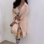 Sanjana Singh Instagram - “A queen in my own story, walking with purpose 👑📖” Costume Designer : @premierdesigner 💝😇💝 hairstyle : @mani_stylist_ Makeup: @jiyamakeupartistry thank you so much to the team for wonderful makeover, much love to you guys ❤️
