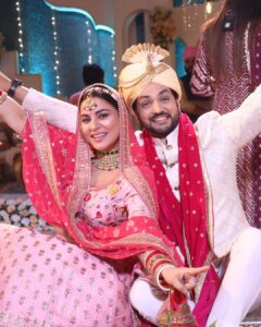Shakti Arora Instagram - When it’s your 10th wedding in the same show and now you don’t care Why, When or With Whom it is… 🤣
#KyunkiYeMeraKundaliBhagyaHai #Preejun ❤️