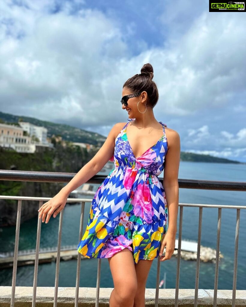 Shakti Mohan Instagram - 🦋in Italy @italiait