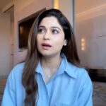 Shamita Shetty Instagram - Sun exposure damaging your skin? Presenting, @thedermacoindia 1% HA Aqua Gel sunscreen with the power of SPF 50 and PA+++, this is a broad spectrum that protects us from UVA and UVB rays and this also protects against blue light. So, without any delay, log onto www.thedermaco.com and don’t forget to us my code Shamita20 to get extra 20% off. Thank me later! 😘 Association by @bethetribe #skincare #selflove #selfcare