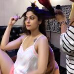 Shamita Shetty Instagram - Waiting for weekends be like 🙆‍♀️❤️ #weekends #weekendvibes