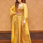 Shamita Shetty Instagram - Wearing Sunshine today 🌞☀️🙆‍♀️ Outfit : @punitbalanaofficial Jewellery : @curiocottagejewelry @stylebysaachivj #holi #colors #friends #ootd #love #peace #gratitude