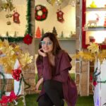 Shamita Shetty Instagram - Christmas feels🎄🤶❤️🧚‍♀️🙆‍♀️ #christmas #christmasdecor #fun #love ❤️🧿 #gratitude