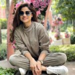 Shamita Shetty Instagram - Live life in full bloom 🌸🦋❤️ #love #live #gratitude #nature #flowers #peace #lifeisbeautiful