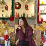 Shamita Shetty Instagram - Christmas feels🎄🤶❤️🧚‍♀️🙆‍♀️ #christmas #christmasdecor #fun #love ❤️🧿 #gratitude
