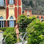 Shamita Shetty Instagram - Happy Vibes 🌈🦋❤️ #lakecomo #villadeeste #happyme #love #gratitude #traveldiaries