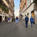 Shamita Shetty Instagram - Walking my own path.. not following one ❤️🦋 #traveldiaries #italy #rome #happyme #love #gratitude