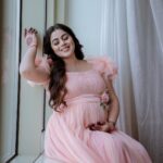 Shamna Kasim Instagram – Life’s biggest miracle is the gift of having life growing inside of u ❤️🧿

Costume: @riti_boutique 
Pics: @studio360byplanj 
Makeup&hair: @sijanmakeupartist 
Henna: @shabnam_mehendi_kochi