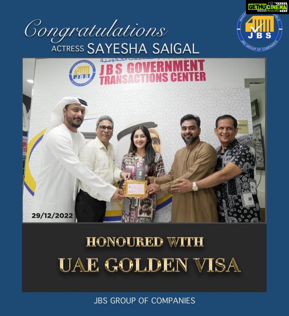 Shamna Kasim Instagram - Congratulations @sayyeshaa UAE GOLDEN VISA