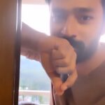 Shanthanu Bhagyaraj Instagram - 𝒱𝒾𝒷𝒾𝓃𝑔 & 𝒯𝒽𝓇𝒾𝓋𝒾𝓃𝑔 😍 𝒥𝓊𝓈𝓈𝓈 𝐿𝒾𝓋𝑒 𝓎🍪𝓊𝓇 𝐵𝑒𝓈𝓉 𝐿𝒾𝒻𝑒… 𝒶𝒻𝓉𝑒𝓇 𝒶𝓁𝓁 𝓎ø𝓊 𝐿𝒾𝓋𝑒 𝒾𝓉 Ô𝓃𝒸𝑒 😊 📸 @theabishekkumar @sakthii___ 😍 #vibing #vibinghigh #thriving #liveyourlife #bestlife #live #liveitonce #réel